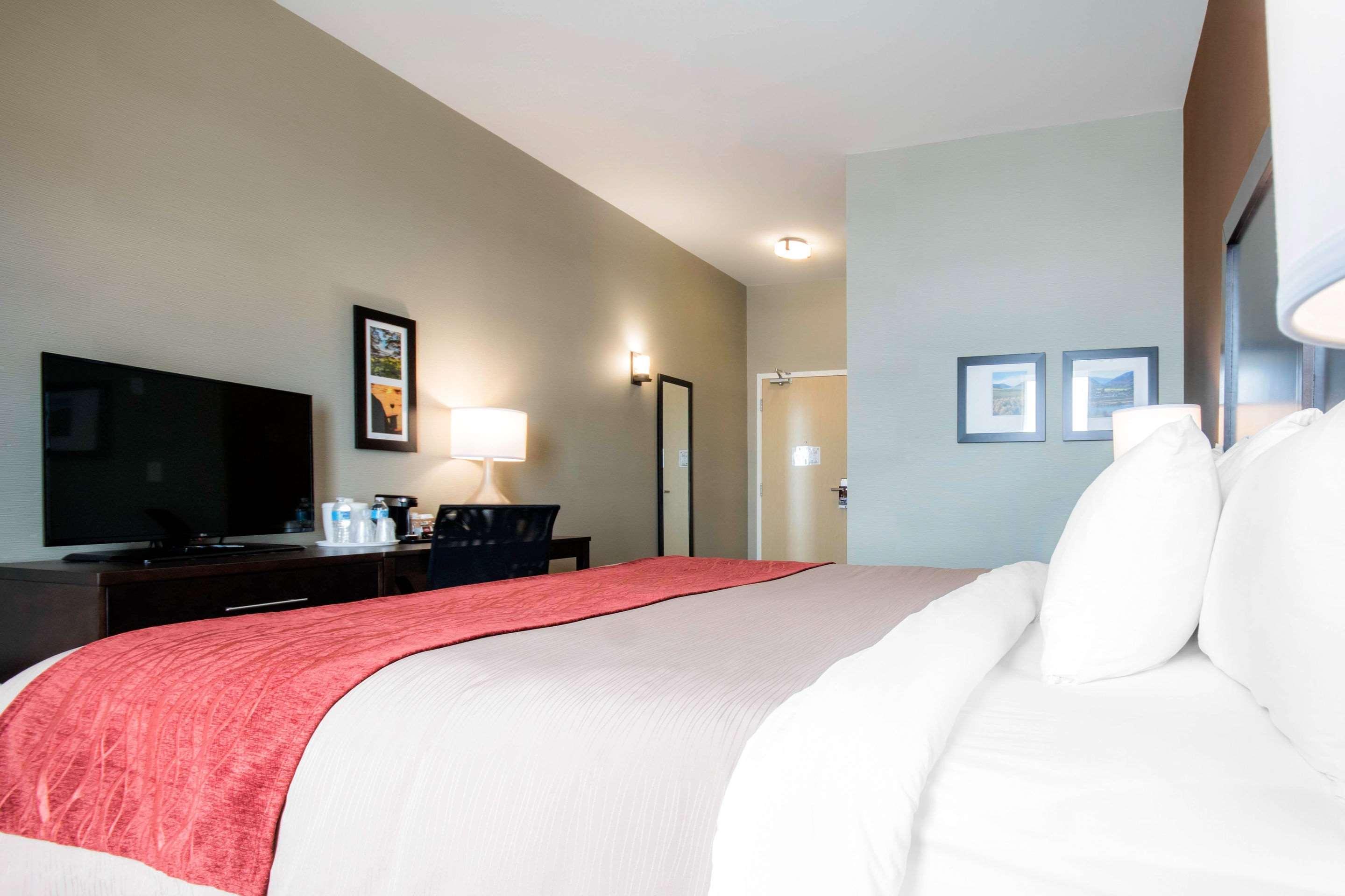 Comfort Inn & Suites Merritt Kültér fotó
