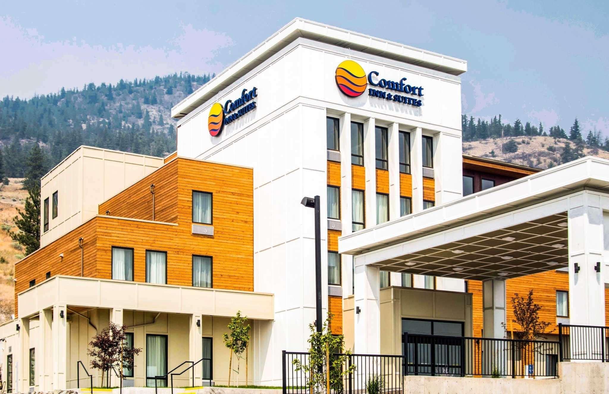 Comfort Inn & Suites Merritt Kültér fotó