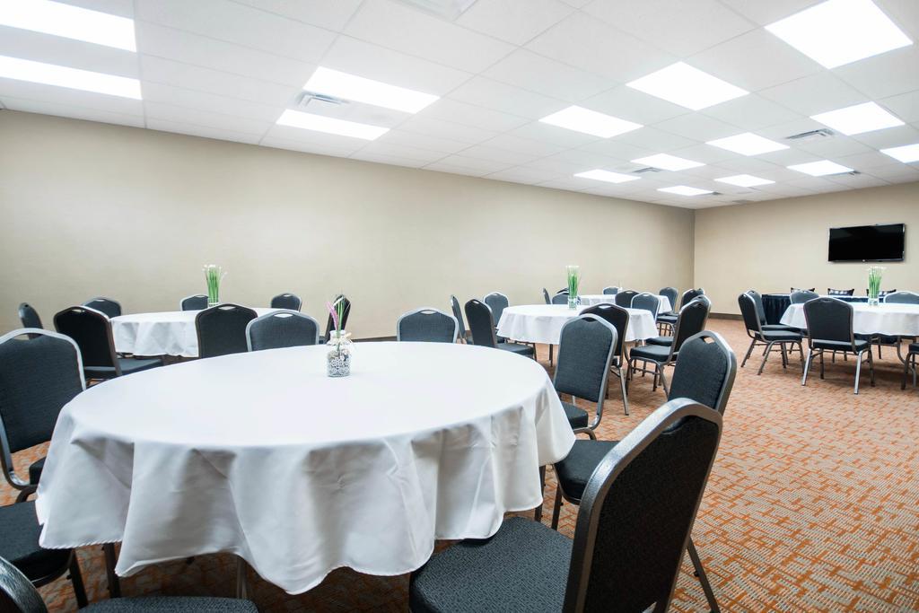 Comfort Inn & Suites Merritt Kültér fotó