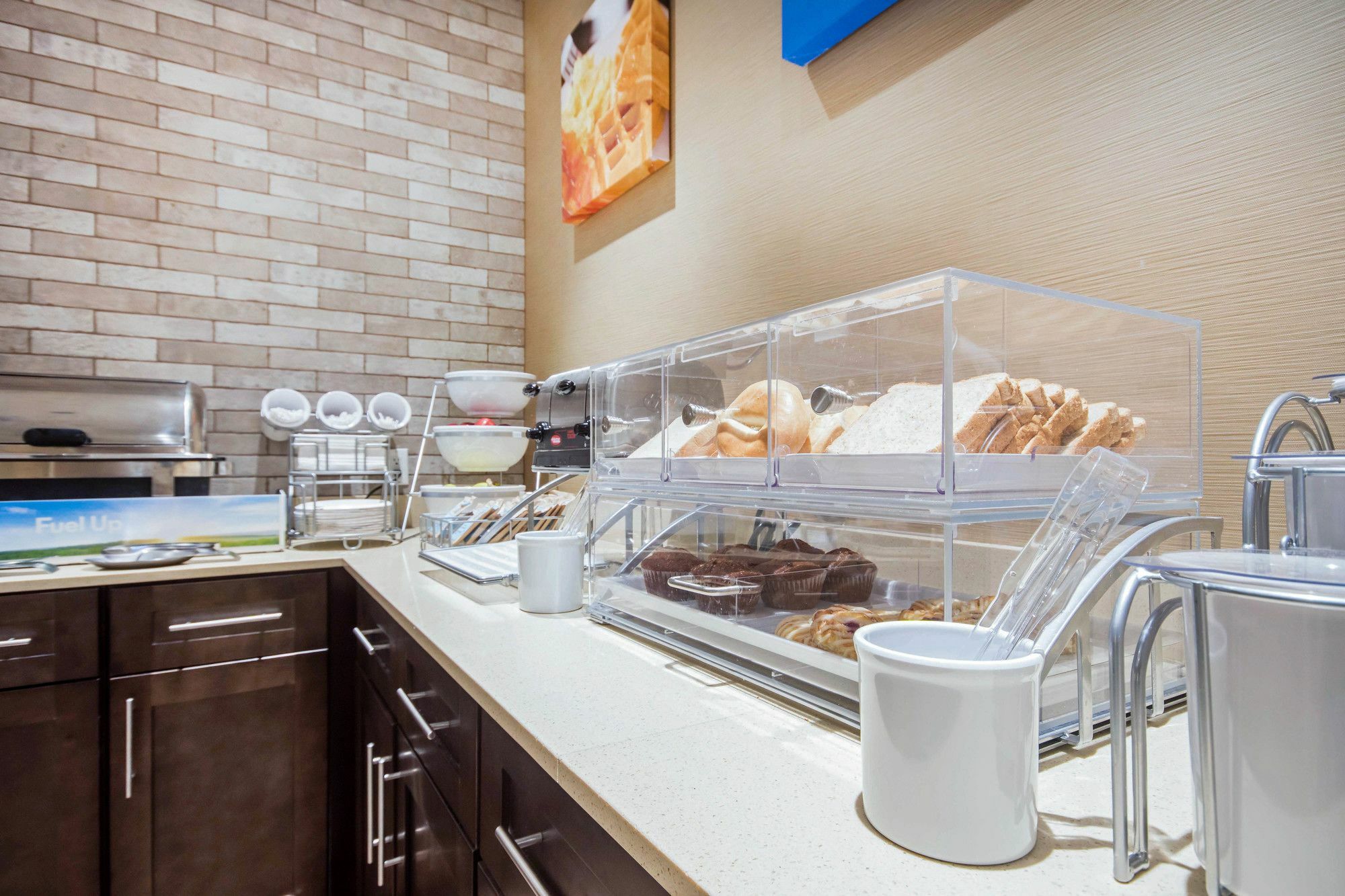 Comfort Inn & Suites Merritt Kültér fotó